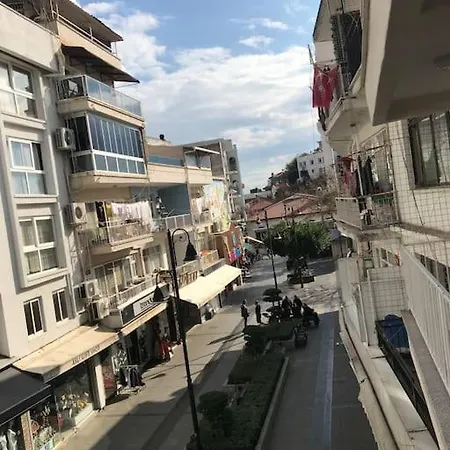 Lägenhet Happymodernhouse Konforlu Evimiz *